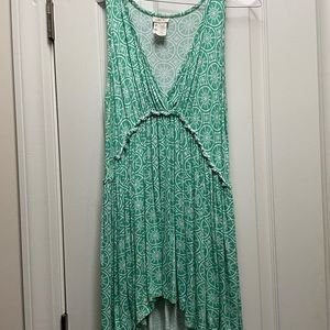 Matilda Jane Womens sleeveless hi-low top